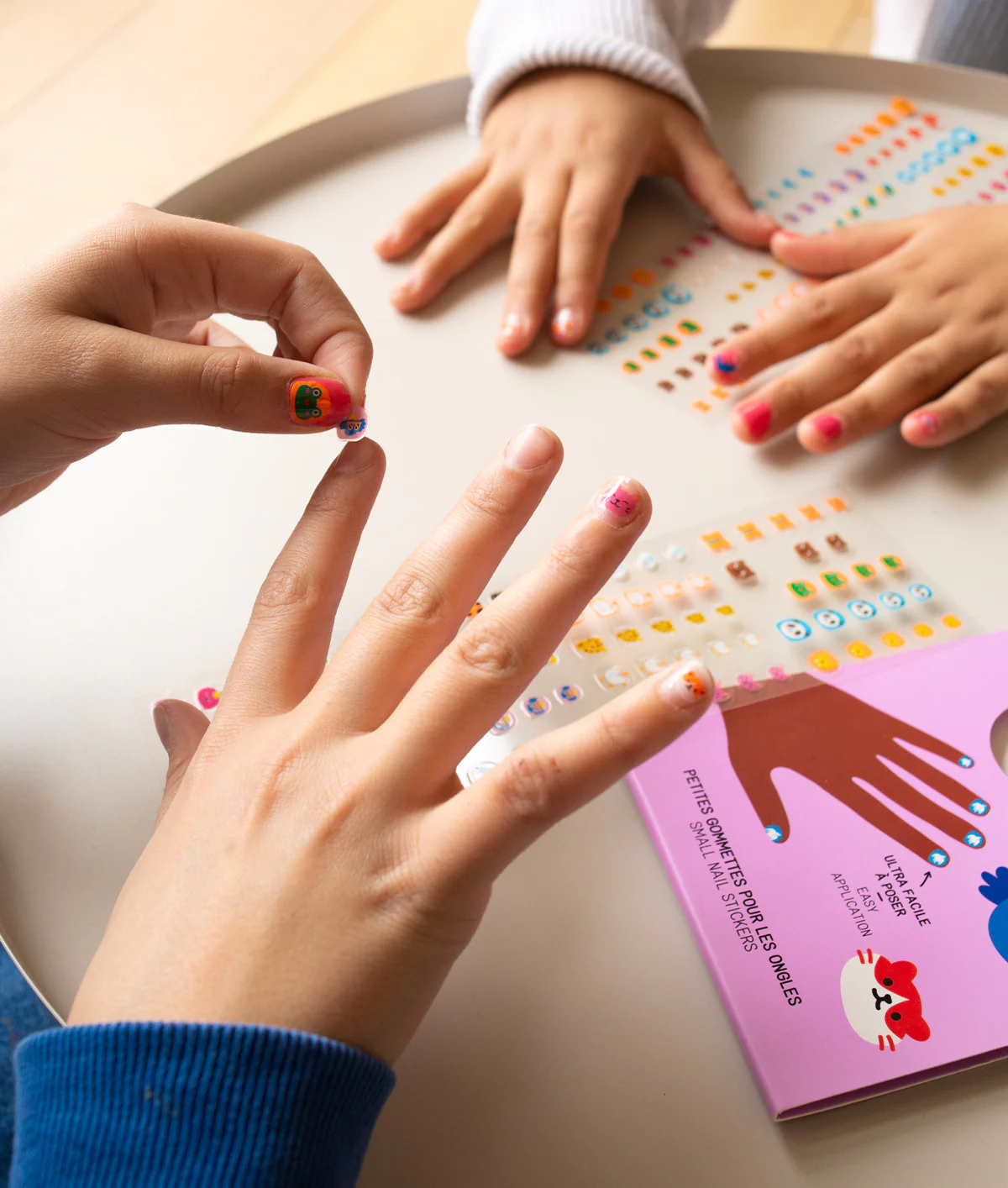 OMY Friends Nail Stickers - Image 3